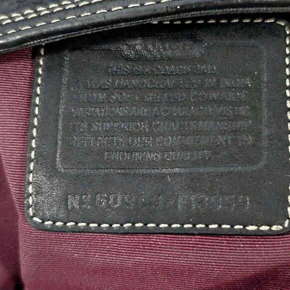 Coach Hamilton Hampton F13959 Black Pebbled Leather Shoulder Bag Turn Lock - Picture 7 of 12